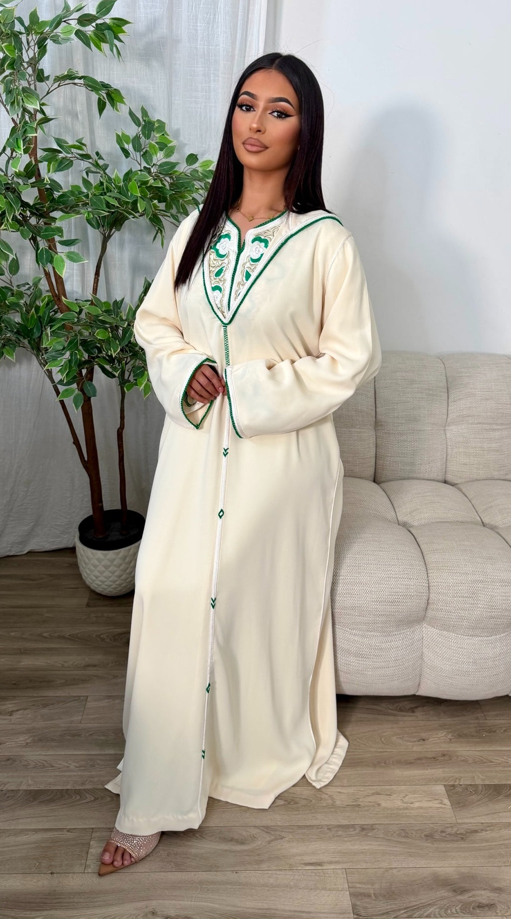 Jelaba Emna
