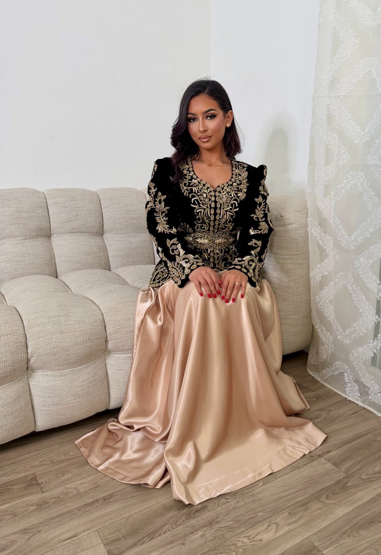 Karakou set Jenny