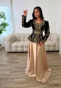 Karakou set Jenny