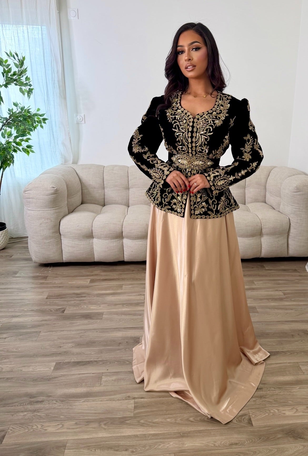 Karakou set Jenny
