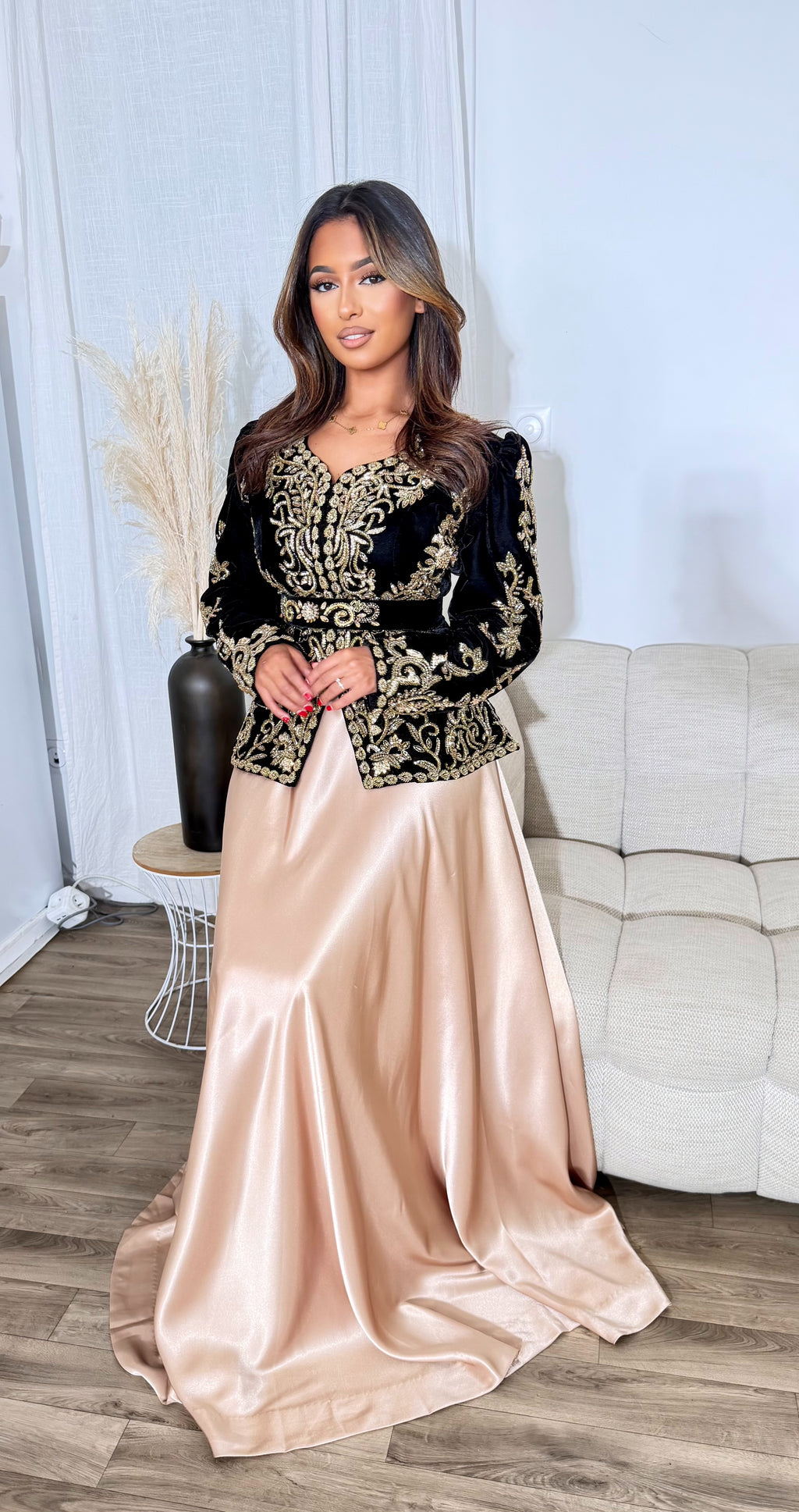 Karakou set Jenny