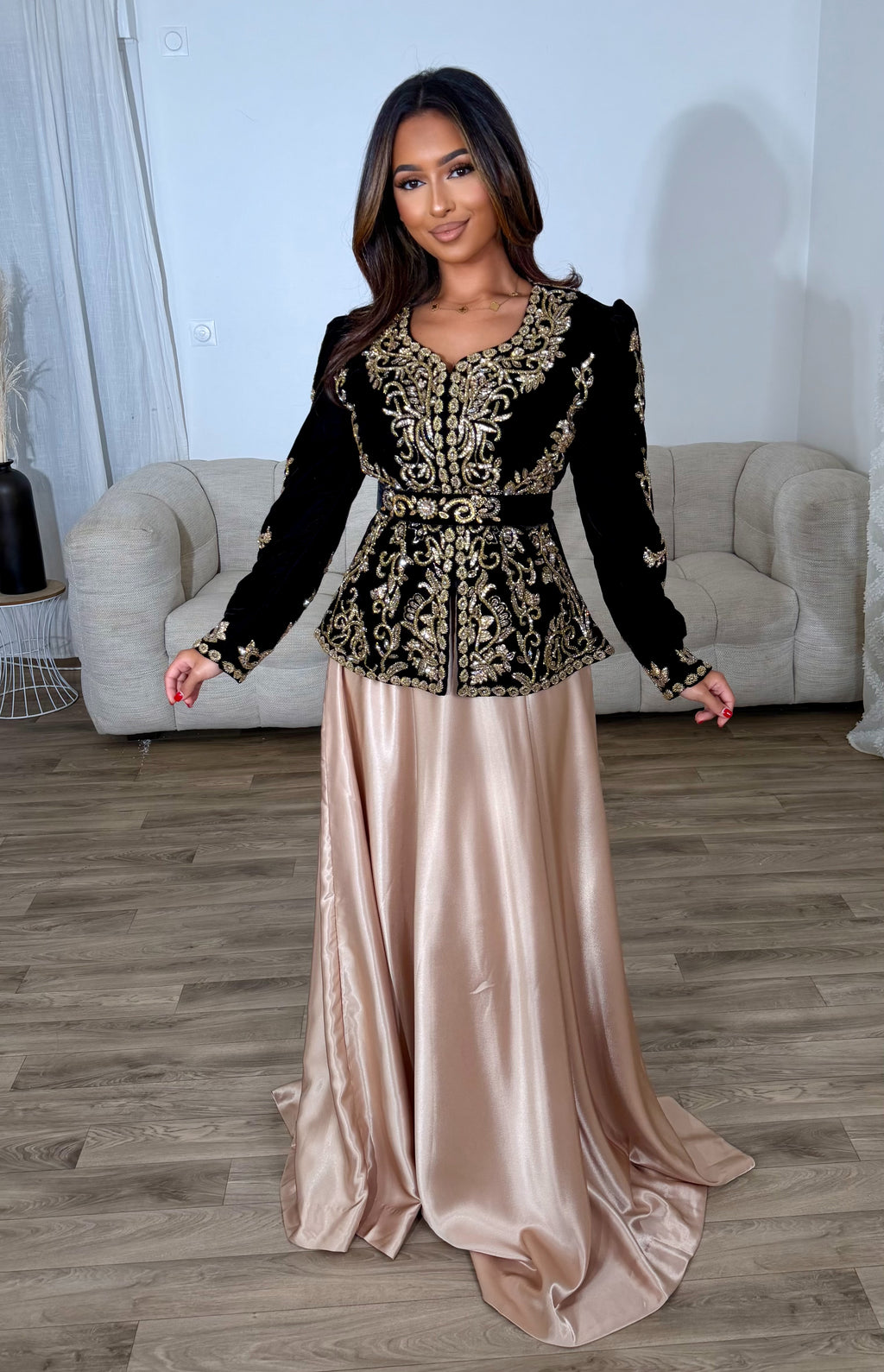 Karakou set Jenny